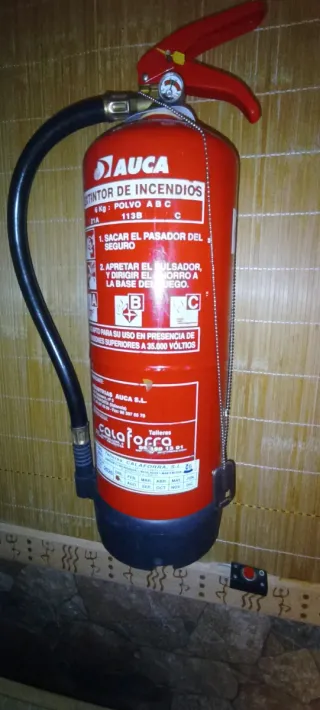 Extintor AUCA 6kg Polvo ABC