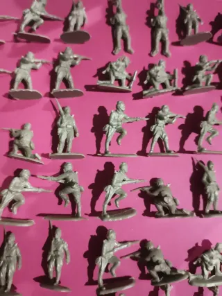82 Figuras Soldados Plástico 1:72