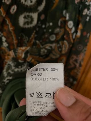 Vestido estampado floral y paisley