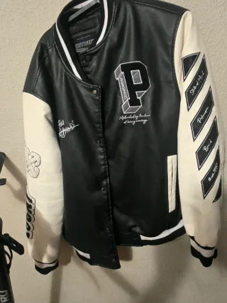 Chaqueta Whatever con Globo