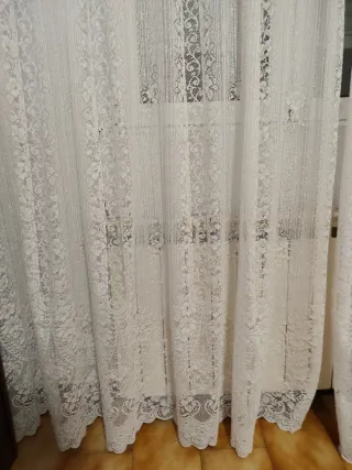 Cortinas de encaje blancas