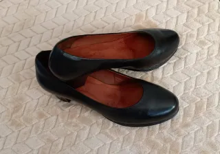 Zapatos negro de tacón Desirée Total Flex, en piel