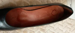 Zapatos negro de tacón Desirée Total Flex, en piel