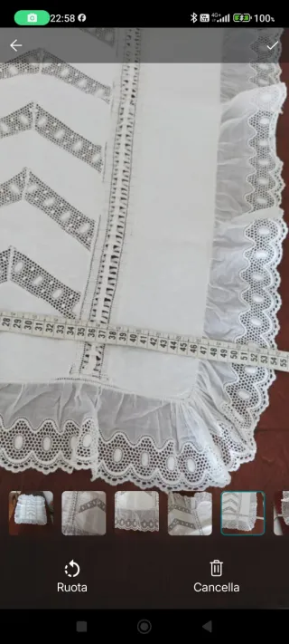 Tenda in cotone operato e sangallo