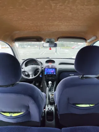 Peugeot 206 2004