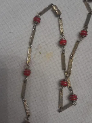 Pendientes coral y oro clip