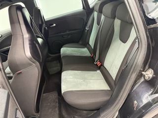 SEAT Leon Cupra R310 2011