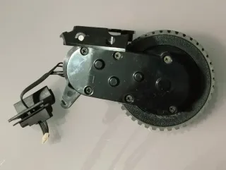 Rueda Izquierda Cecotec Conga 1090