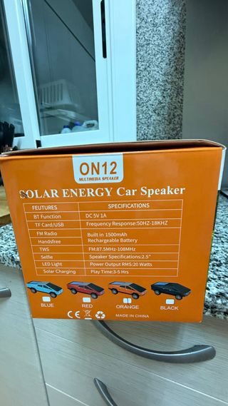 Altavoz Bluetooth Naranja y Negro