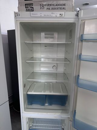 Nevera Combi Blanca balay con garantía transporte