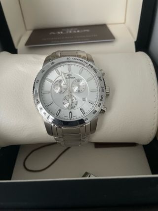 Reloj Murex Plateado  y Blanco