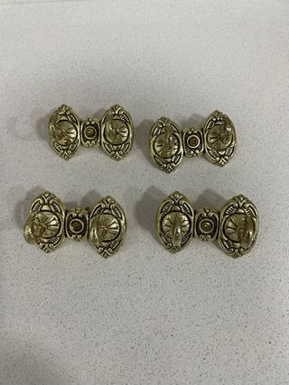 Agarradera de cortina