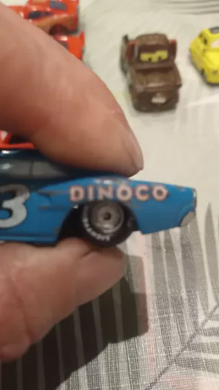 Lote 12 vehículos mattel