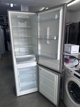 Nevera Combi Corberó con garantía transporte