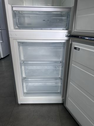 Nevera Combi Corberó con garantía transporte