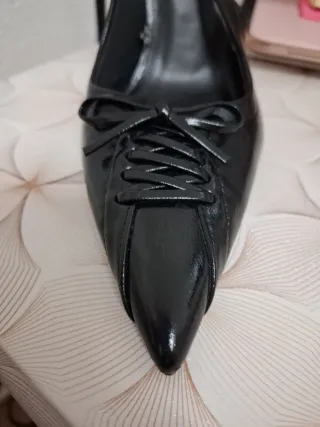 Zapatos Bershka tacón destalonado T39