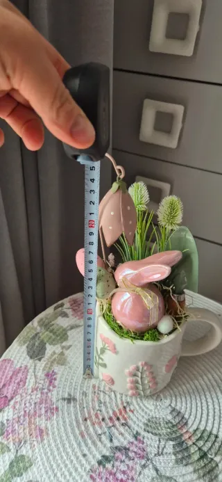 Decorazione Pasquale con Coniglio e Uova tazza