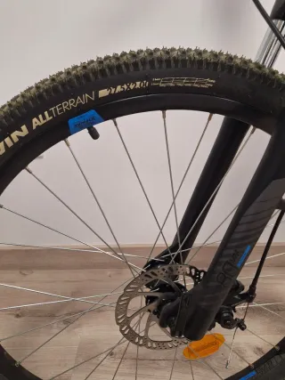 Bicicleta NUEVA 27,5 Talla XL