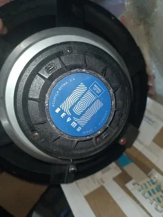 Altavoz Beyma 15