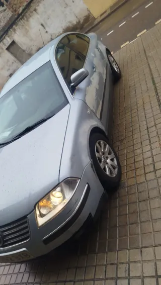 Volkswagen Passat 2003