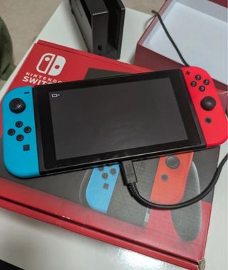 Nintendo Switch Azul y Rojo