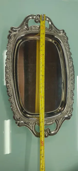 Bandejas decorativas plateadas