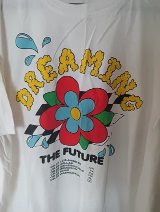 Camiseta Bershka Estampada Talla L