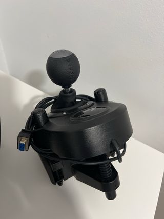 Volante Logitech G29 + Cambio PS4/PS5/PC