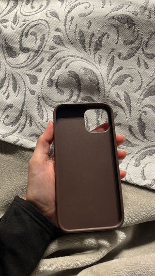 Funda Guess para iPhone 14/15/16