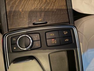 Mercedes-Benz  GL 2015