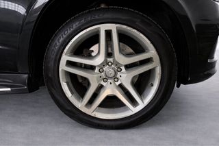 Mercedes-Benz  GL 2015