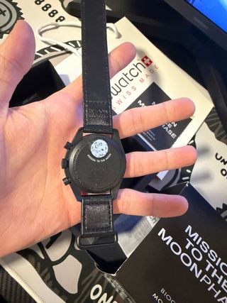 Omega x Swatch MoonSwatch Nero