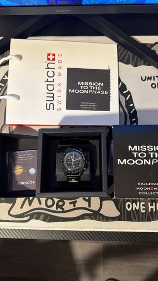 Omega x Swatch MoonSwatch Nero