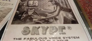 Carteles Vintage Redes Sociales