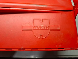 Caja de herramientas WURTH roja