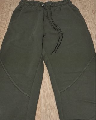 Pantalón de chándal verde militar