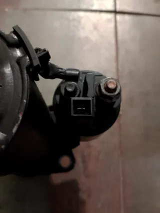 Motor de arranque Bosch 0 985 018 390