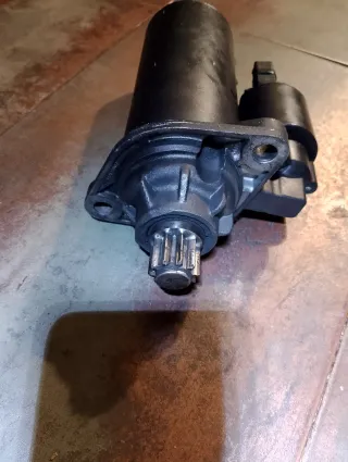 Motor de arranque Bosch 0 985 018 390