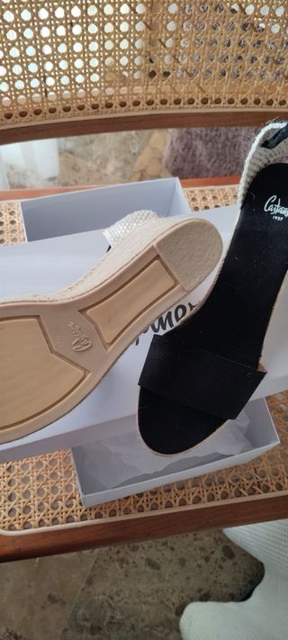 Nuevas Alpargatas Castañer Talla 40 Negras