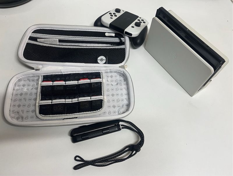 Nintendo Switch OLED + Accesorios afbeelding 3