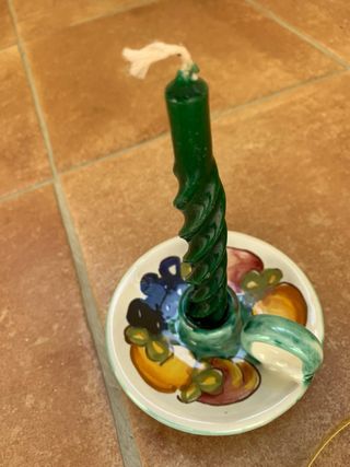 Candeliere vintage in ceramica decorata a mano