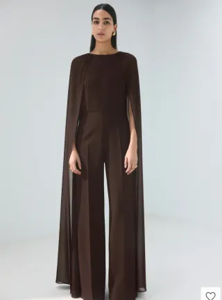 Mono M Mango capa marrón