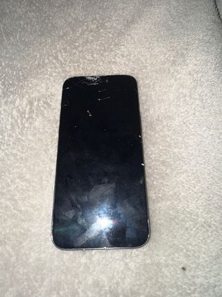 iPhone 16 Pro Max y 15 Pro Max para piezas