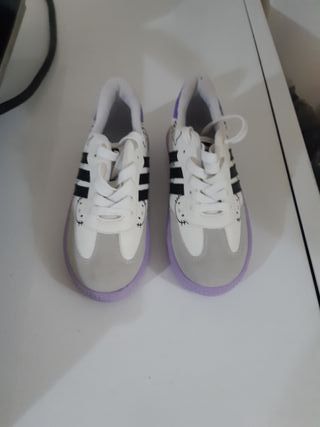 Zapatillas Adidas Hello Kitty Morado talla 28