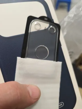 Funda iPhone 17 Pro Max TechWoven MagSafe