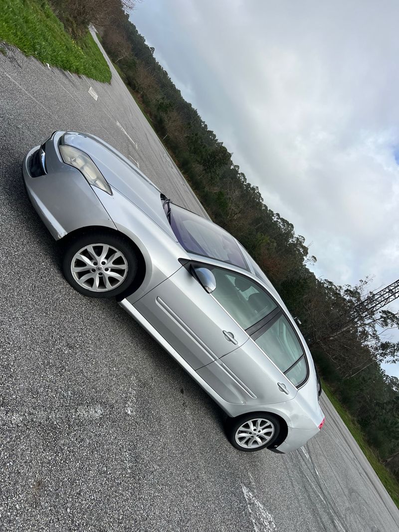 Renault Laguna 2007 - foto 1