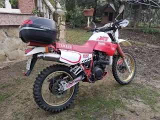 Yamaha XT 600 Enduro Moto