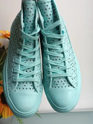 Converse All Star pelle traforata Tiffany