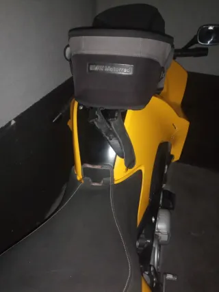 BMW F800S 2007 Amarilla