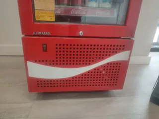 Nevera expositora Coca-Cola cristal